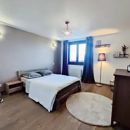 Vigny Du Apartment